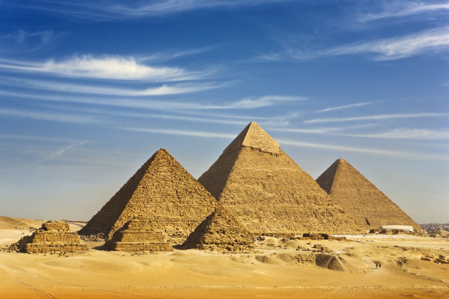 Mısır Piramitlerinin Sırları: Antik Mucizelerin İzinde Derinleşen Araştırmalar