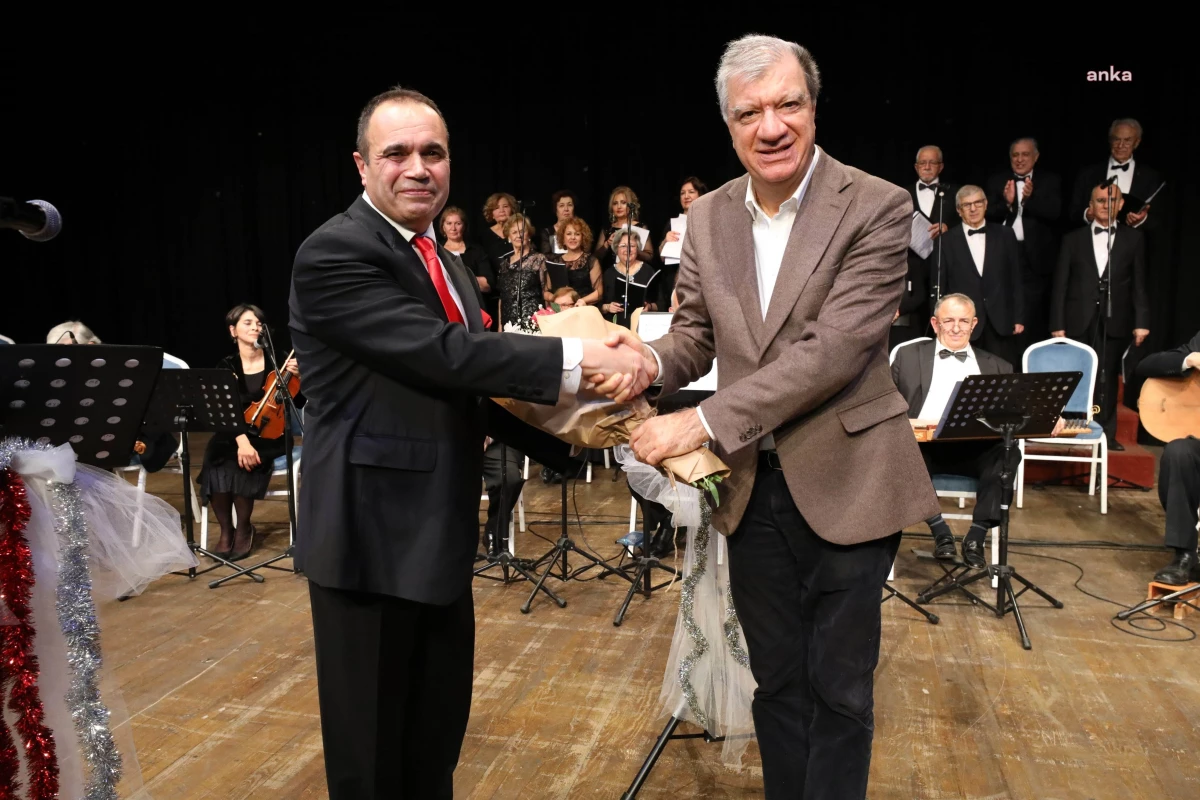 Narlıdere Kent Konseyi Huzur Klasik Türk Müziği Topluluğu \'Dünden Bugüne\' Konseri Düzenledi