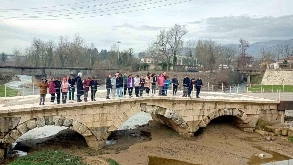 Düzce İlkokul ve Ortaokul Öğrencileri Konuralp\'i Gezdi