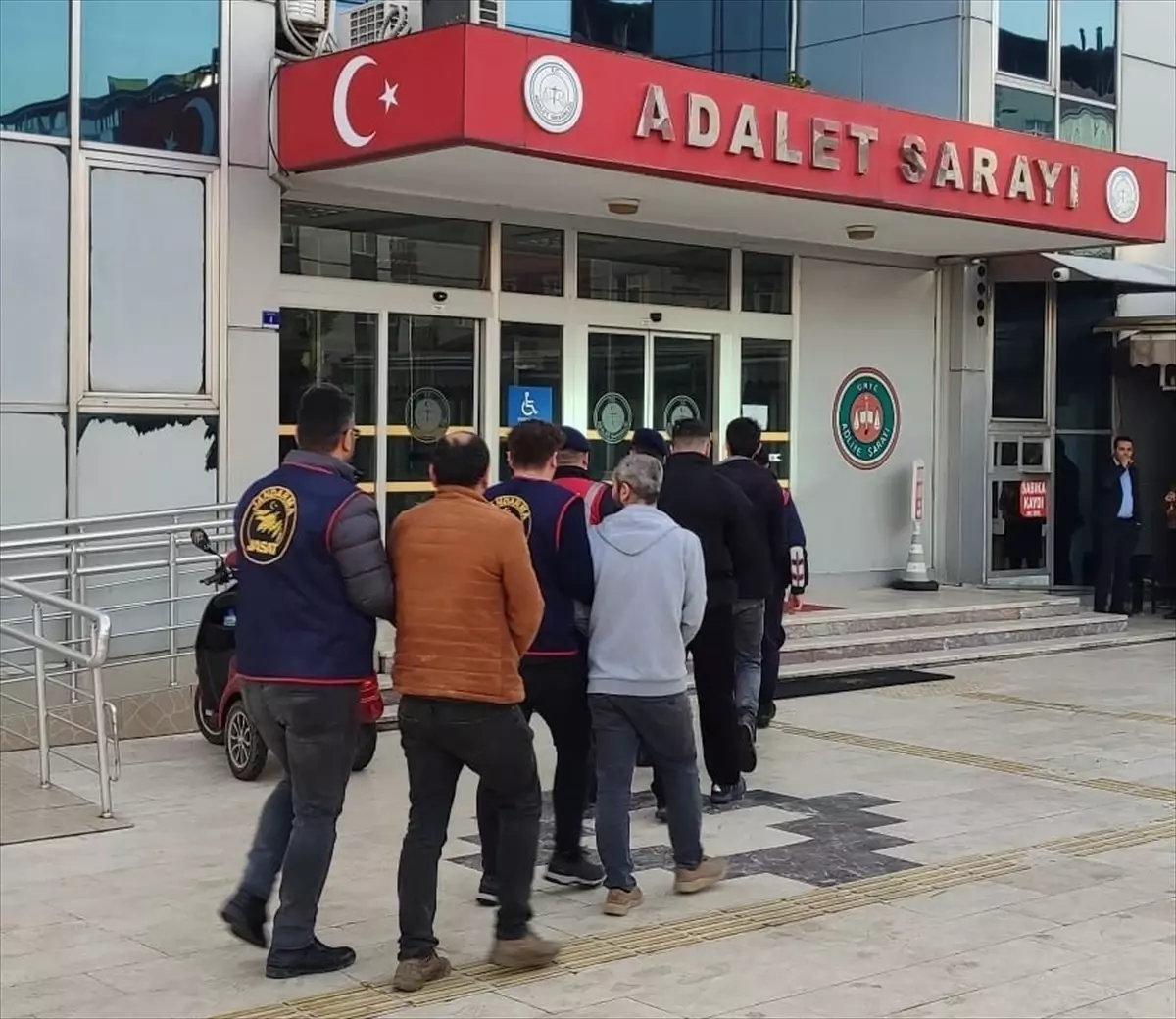 Ordu\'da kablo hırsızlığı iddiasıyla gözaltına alınan 4 şüpheli tutuklandı