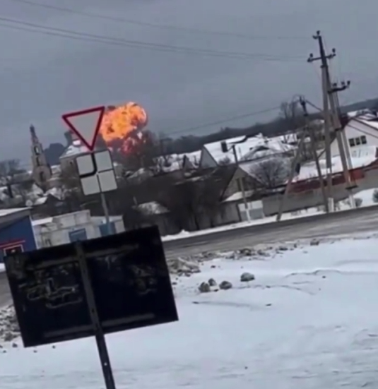 Rusya'dan bomba iddia: Esirleri taşıyan uçağı Ukrayna vurdu