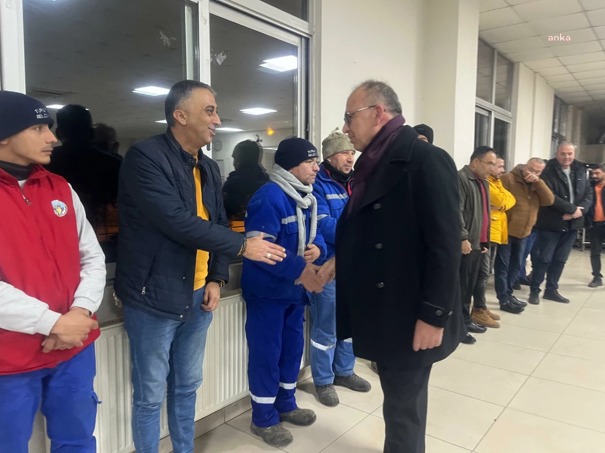 Turgutlu Belediye Başkanı Çetin Akın, Temizlik İşleri personeliyle kahvaltıda buluştu