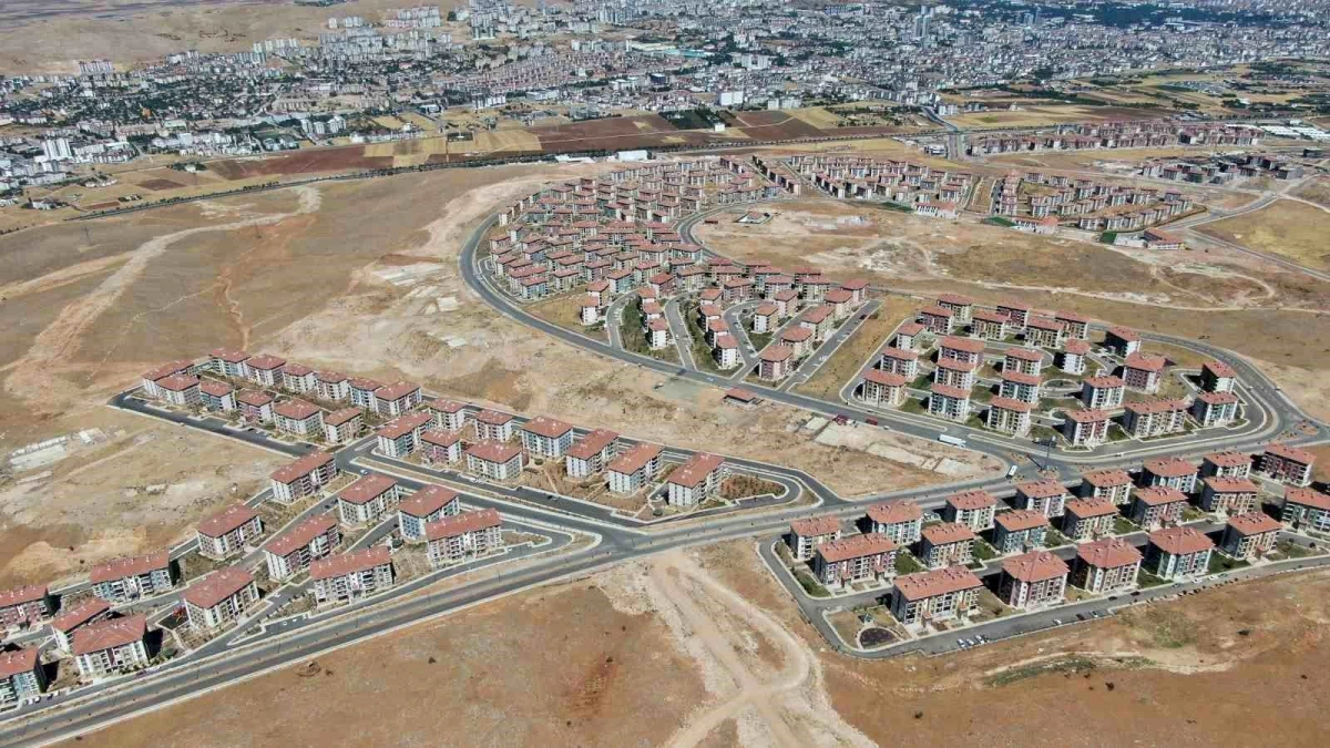 Elazığ\'da 2020 Depremi Sonrası 25 Bin Konut Teslim Edildi