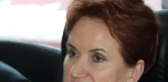 Meral Akşener, İYİ Parti'nin İzmir Büyükşehir Belediye başkan adayı Ümit Özlale'nin istifa iddialarını yalanladı