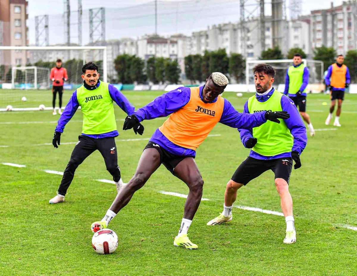 Rams Başakşehir, Konyaspor maçı hazırlıklarına başladı