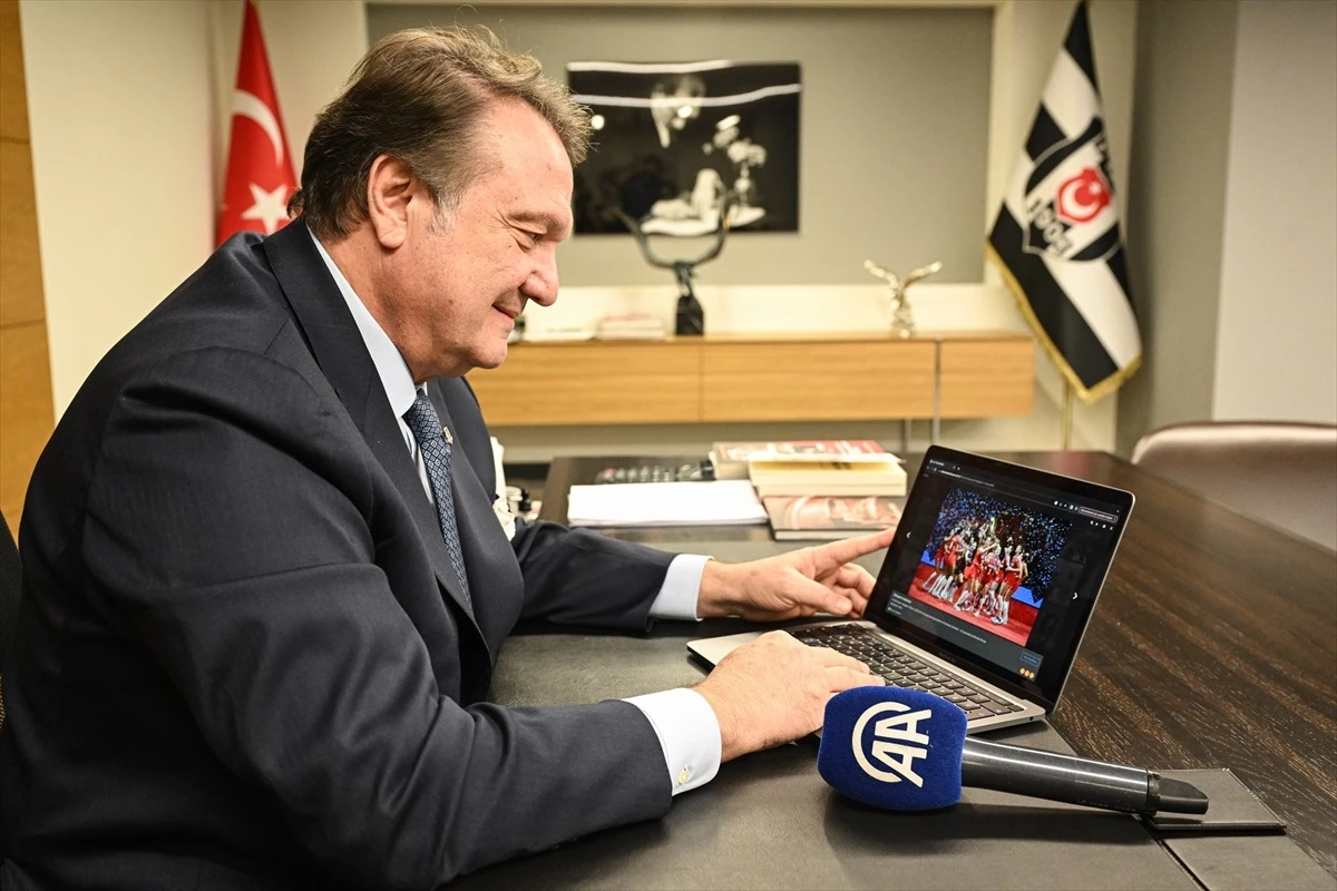 Beşiktaş Başkanı Hasan Arat, 2023\'e damga vuran fotoğraflara oy verdi