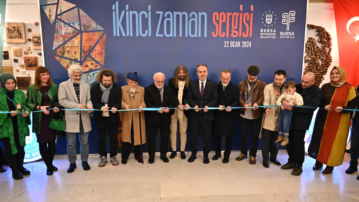 Bursa Büyükşehir Belediyesi İkinci Zaman Sergisi\'ni açtı