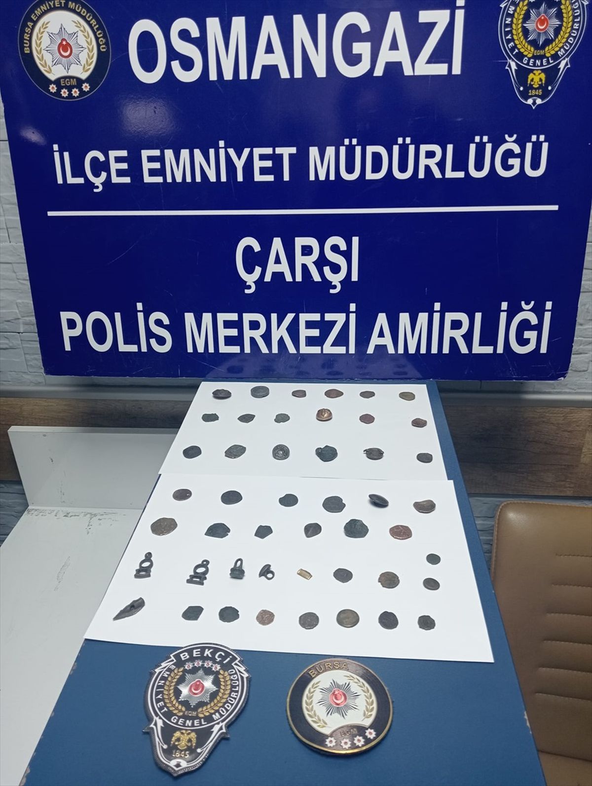 Bursa\'da tarihi objelerle yakalanan zanlı gözaltına alındı
