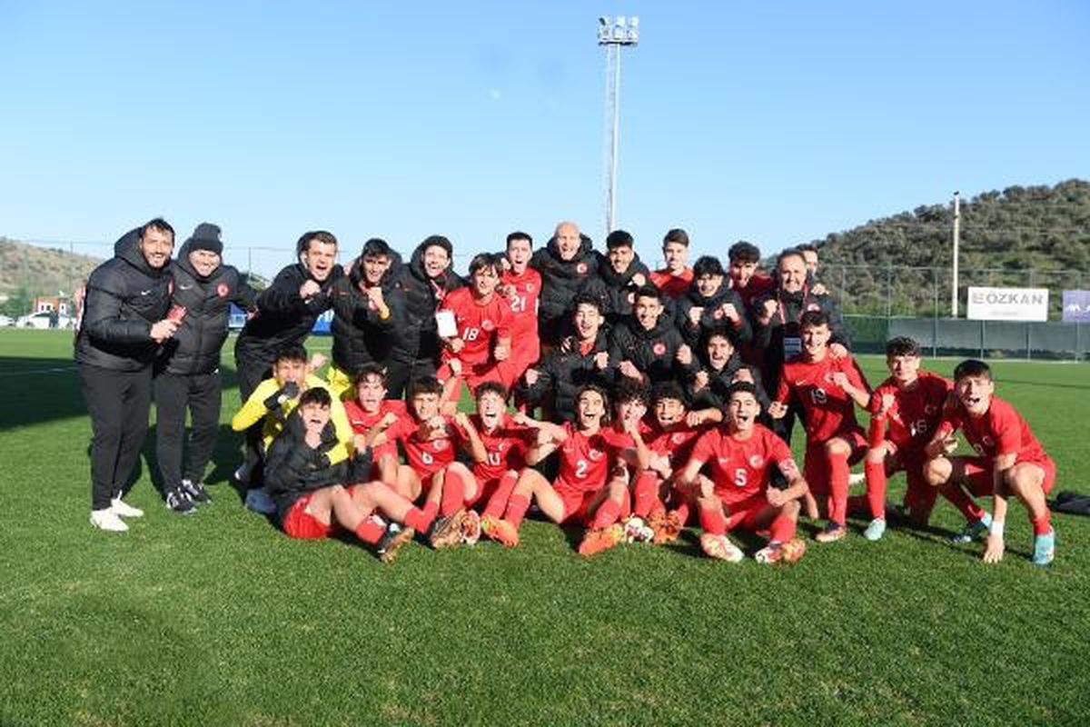 Türkiye U16 Milli Takımı, Ege Kupası\'nda liderlik için Çekya ile karşılaşacak