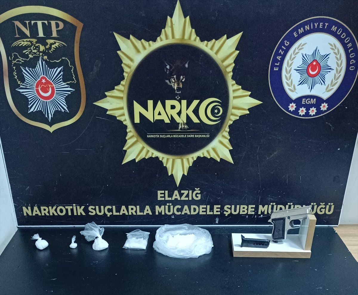Elazığ\'da Uyuşturucu Operasyonunda Yakalanan 2 Zanlı Tutuklandı