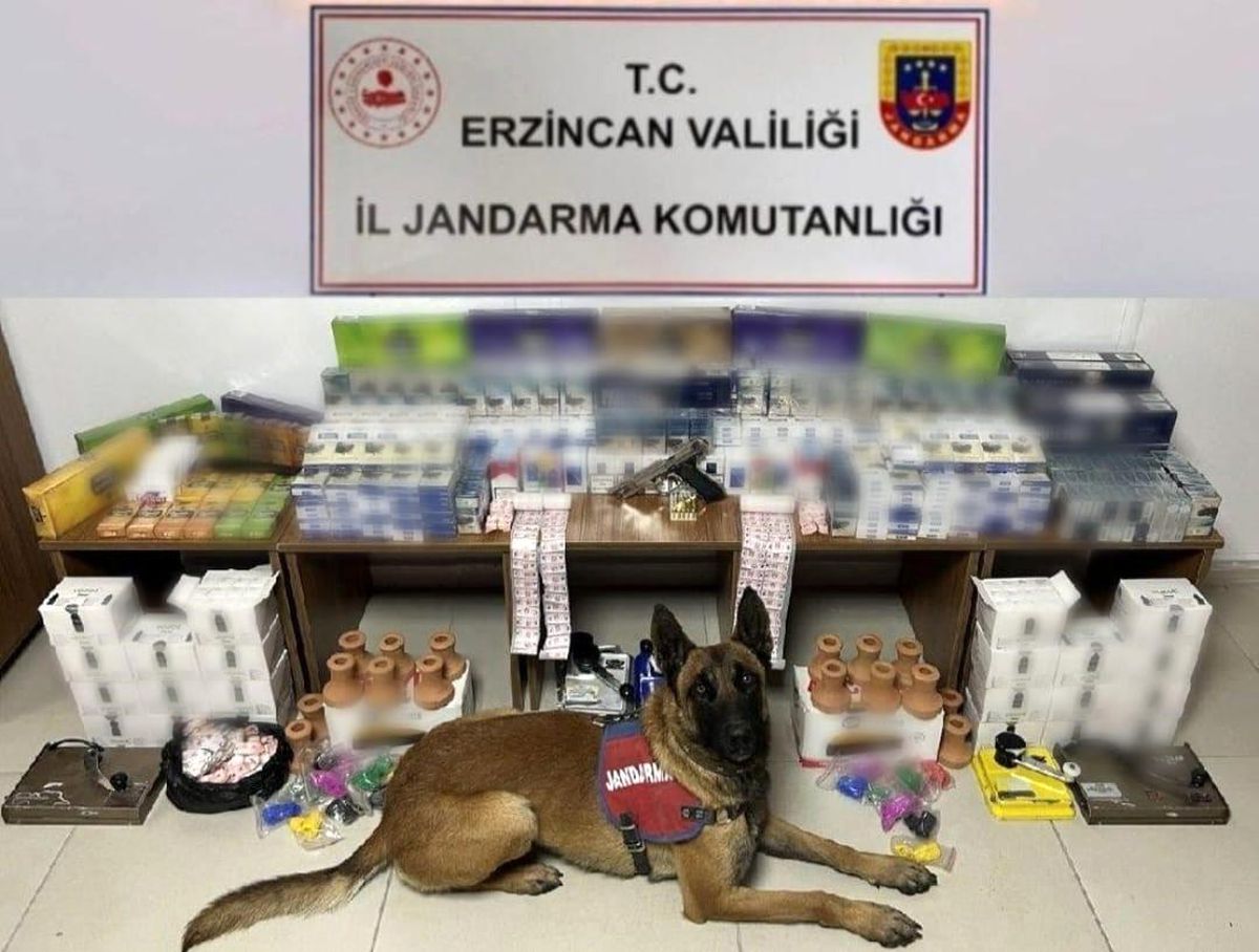 Erzincan\'da Kaçakçılık Operasyonu: 4 Kişi Gözaltına Alındı