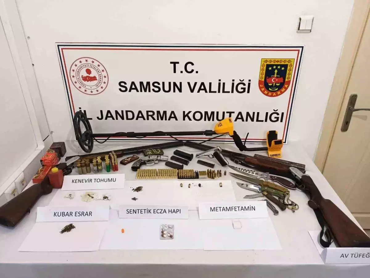 Samsun\'da Silah ve Uyuşturucu Operasyonu: Şahıs Gözaltına Alındı