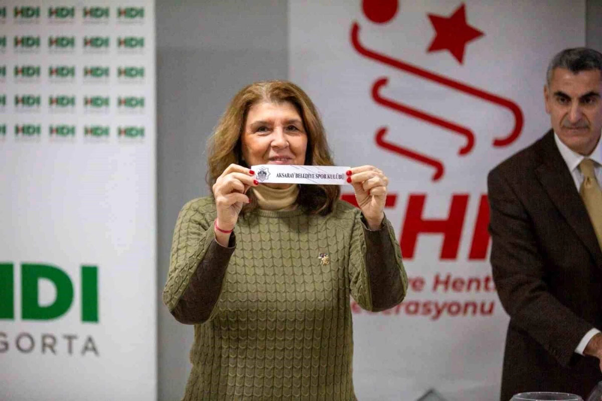Hentbol Kadınlar Türkiye Kupası\'nda Çeyrek Final Kura Çekimi Yapıldı