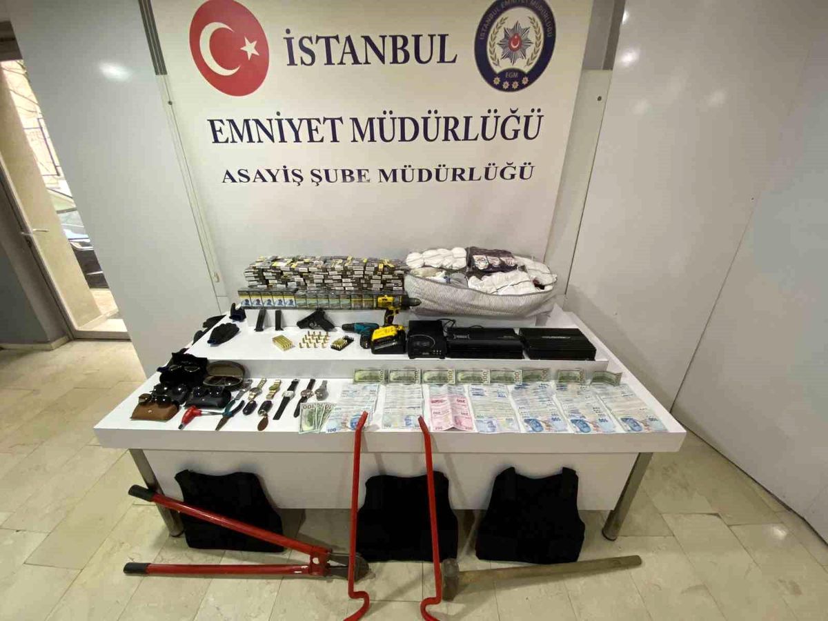 İstanbul\'da 43 hırsızlık olayına karışan 7 kişi yakalandı