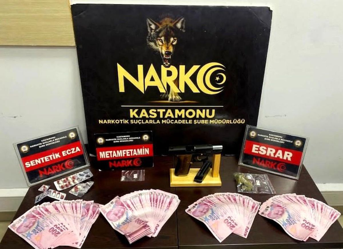 Kastamonu\'da Uyuşturucu Operasyonu: 3 Şahıs Gözaltına Alındı