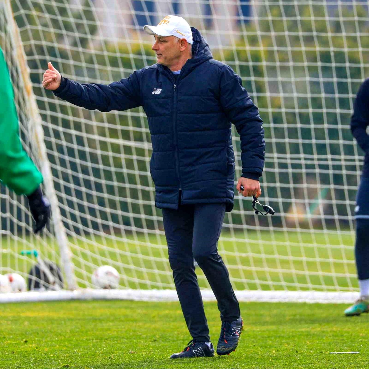 Konyaspor, RAMS Başakşehir maçı hazırlıklarına antrenman ile başladı