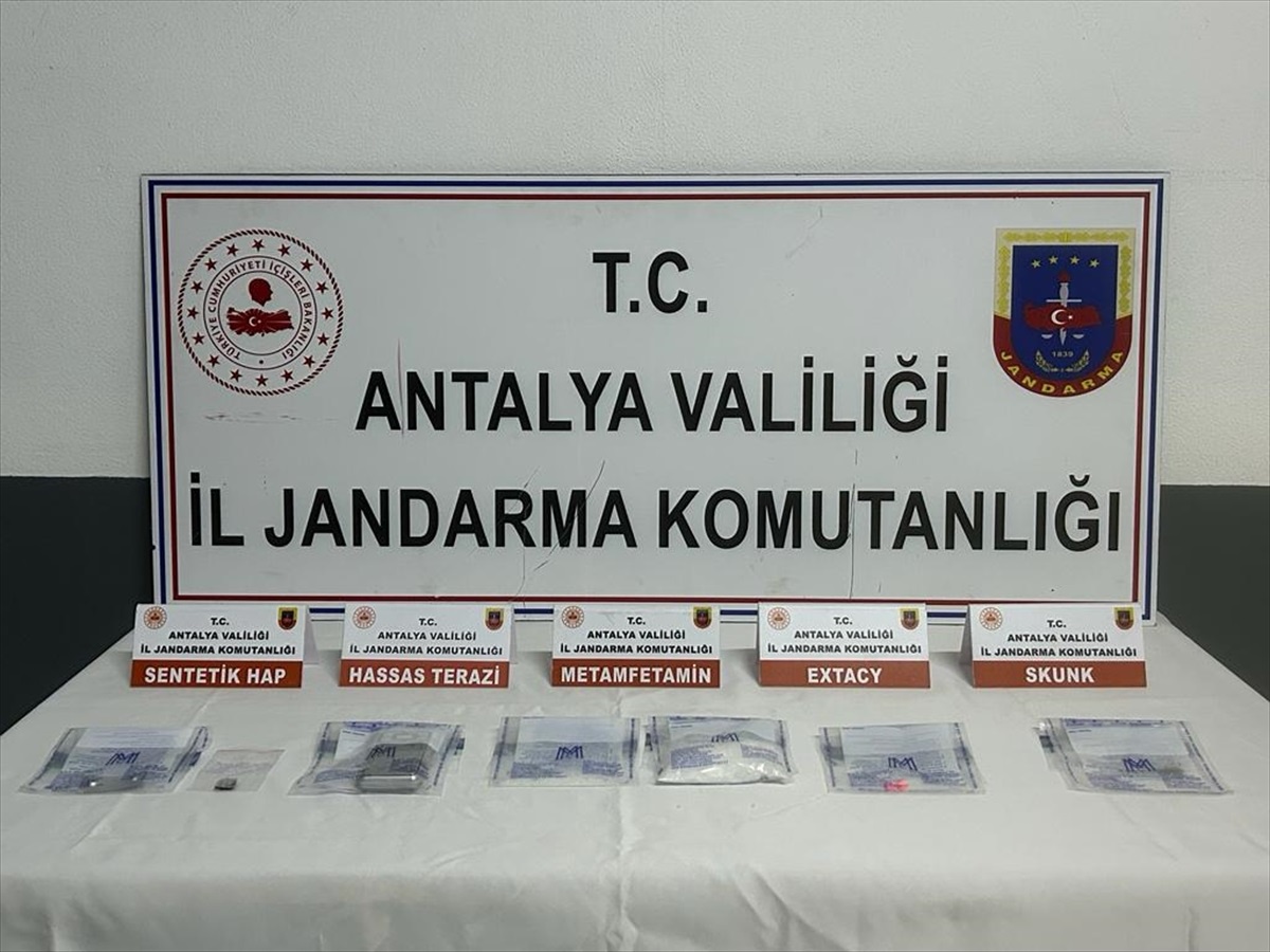 Manavgat\'ta Uyuşturucu Operasyonunda Tutuklama