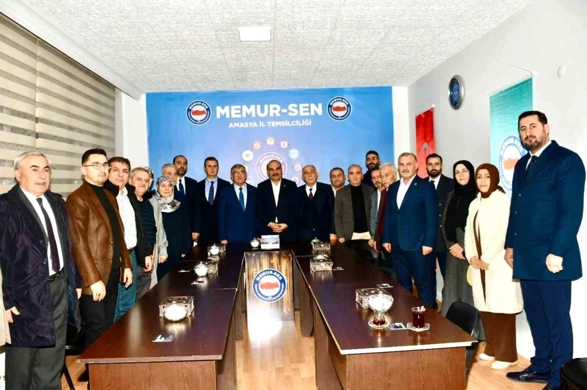 AK Parti Amasya Belediye Başkan Adayı Mehmet Uyanık, Amasya\'yı ortak akıl ile yöneteceğini söyledi