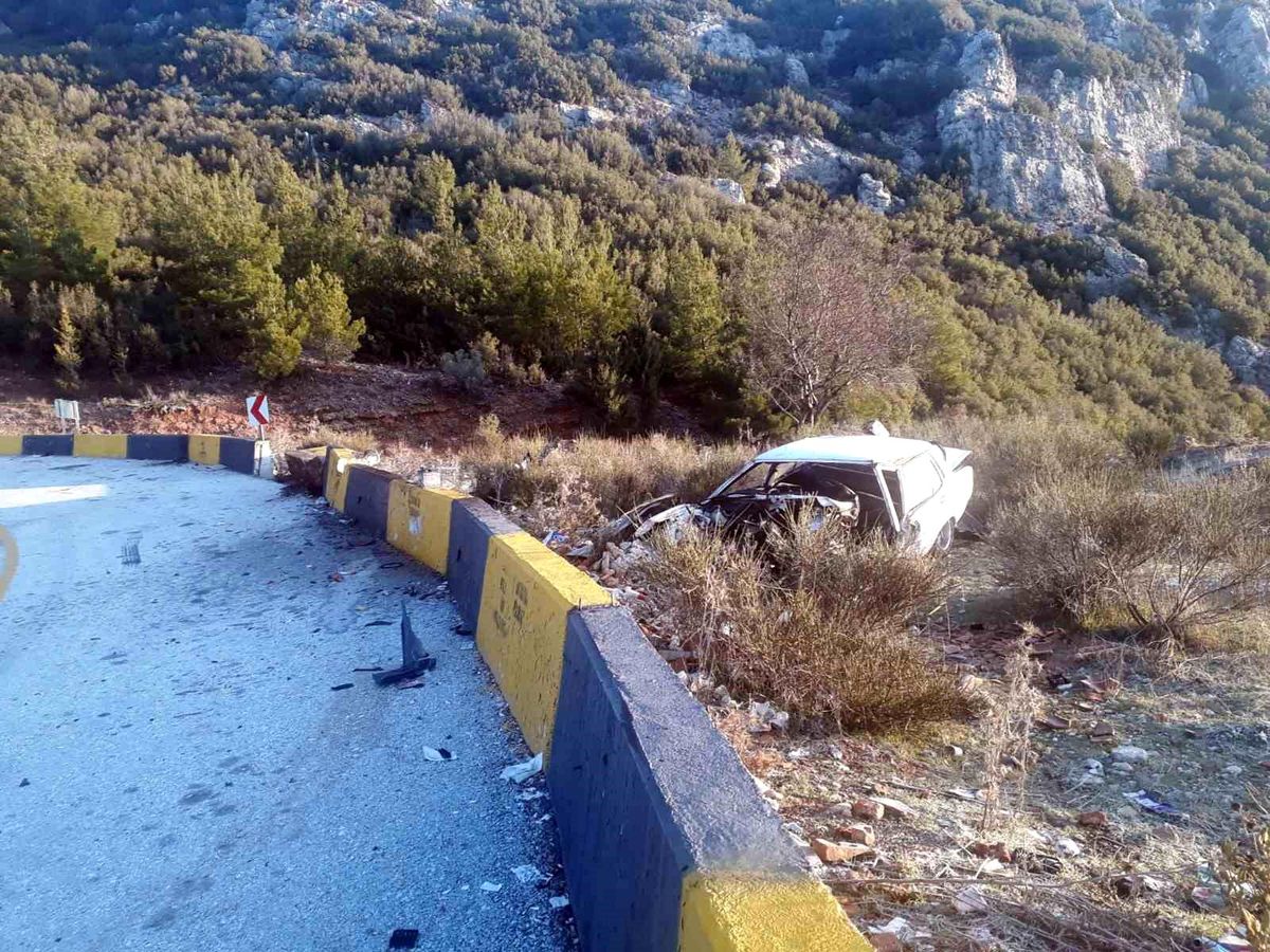 Muğla\'da Trafik Kazasında Sürücü Yaralandı