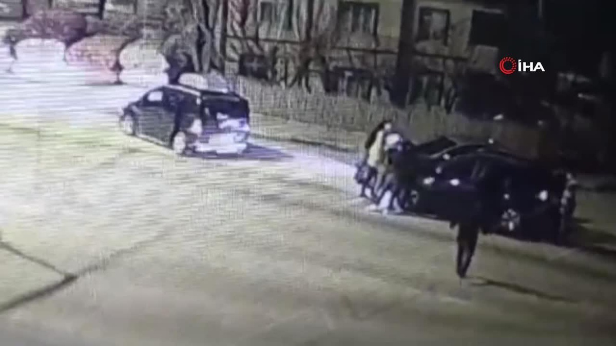 Polisten film sahnelerini aratmayan operasyon kamerada: 13 gözaltı