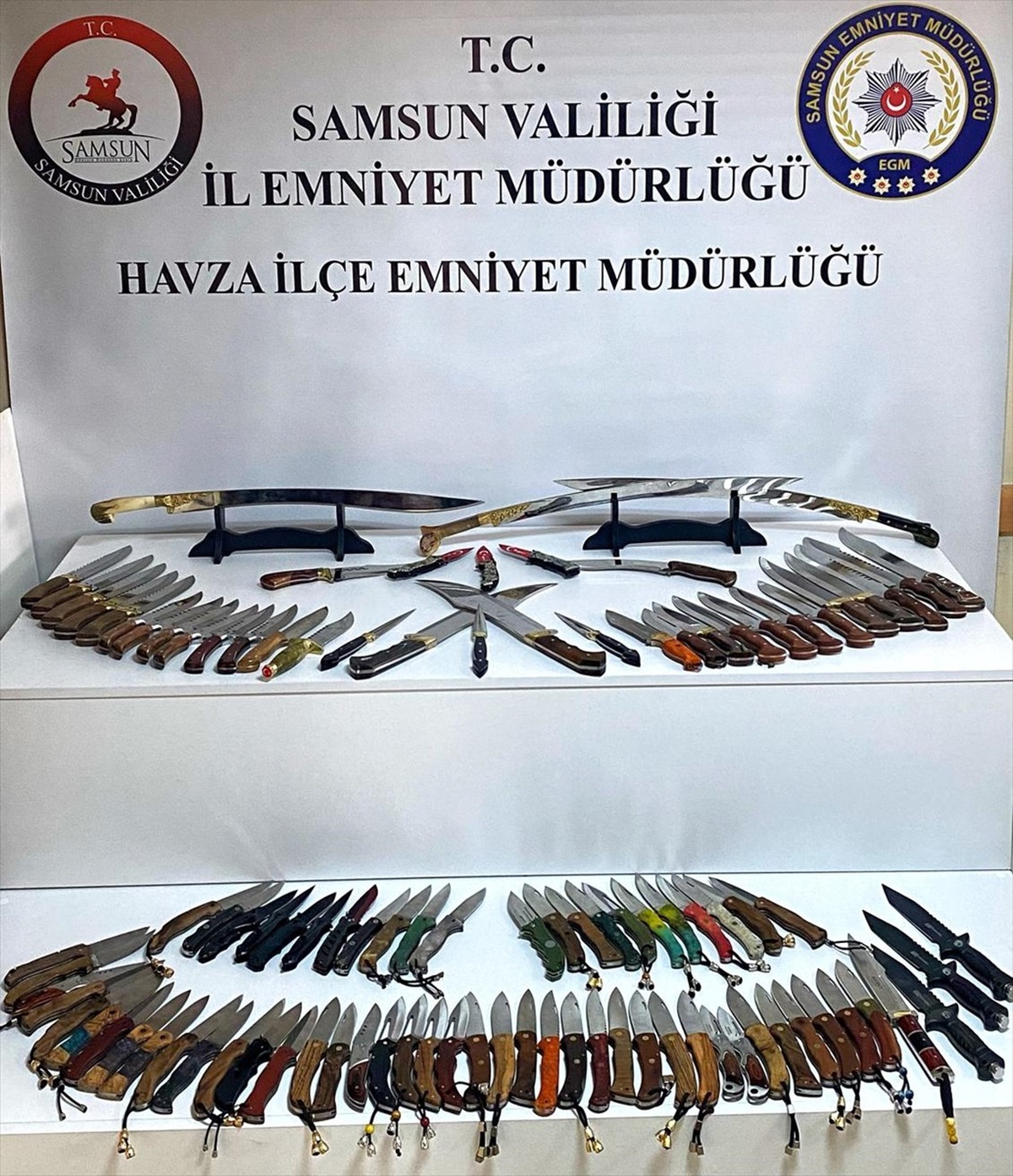 Havza\'da yapılan operasyonda 102 kesici alet ele geçirildi
