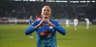 Çaykur Rizespor, Trabzonspor'u 1-0 Mağlup Etti