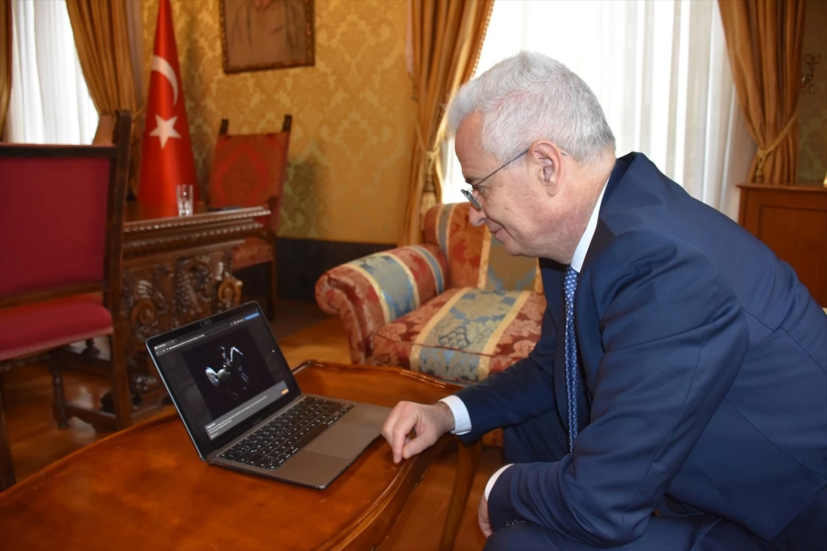 Türkiye\'nin Roma Büyükelçisi Yılın Kareleri Oylamasına Katıldı
