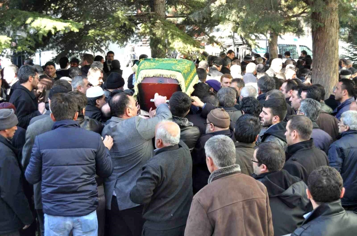 Eskişehir\'de mescitte öldürülen Cem Sarıkan\'ın katil zanlısı serbest bırakıldı
