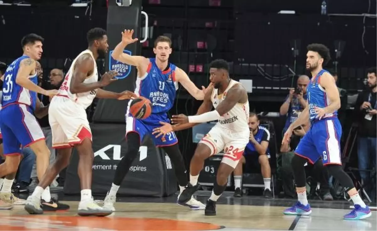 Anadolu Efes, AS Monaco'ya 80-78 mağlup oldu