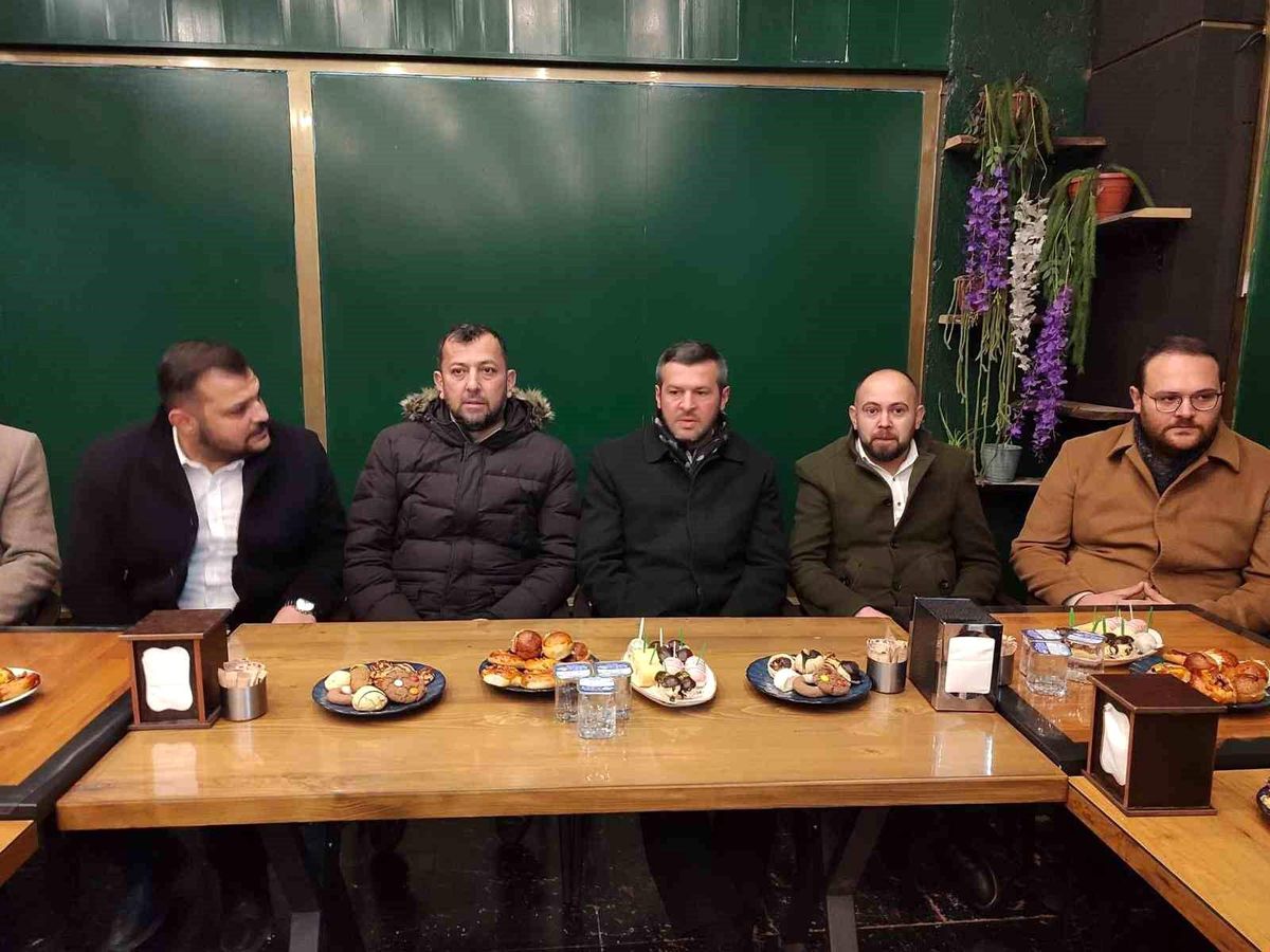 AK Parti Karabük Belediye Başkan Adayı Özkan Çetinkaya, birlik ve beraberlik içerisinde seçimi kazanacaklarına inanıyor