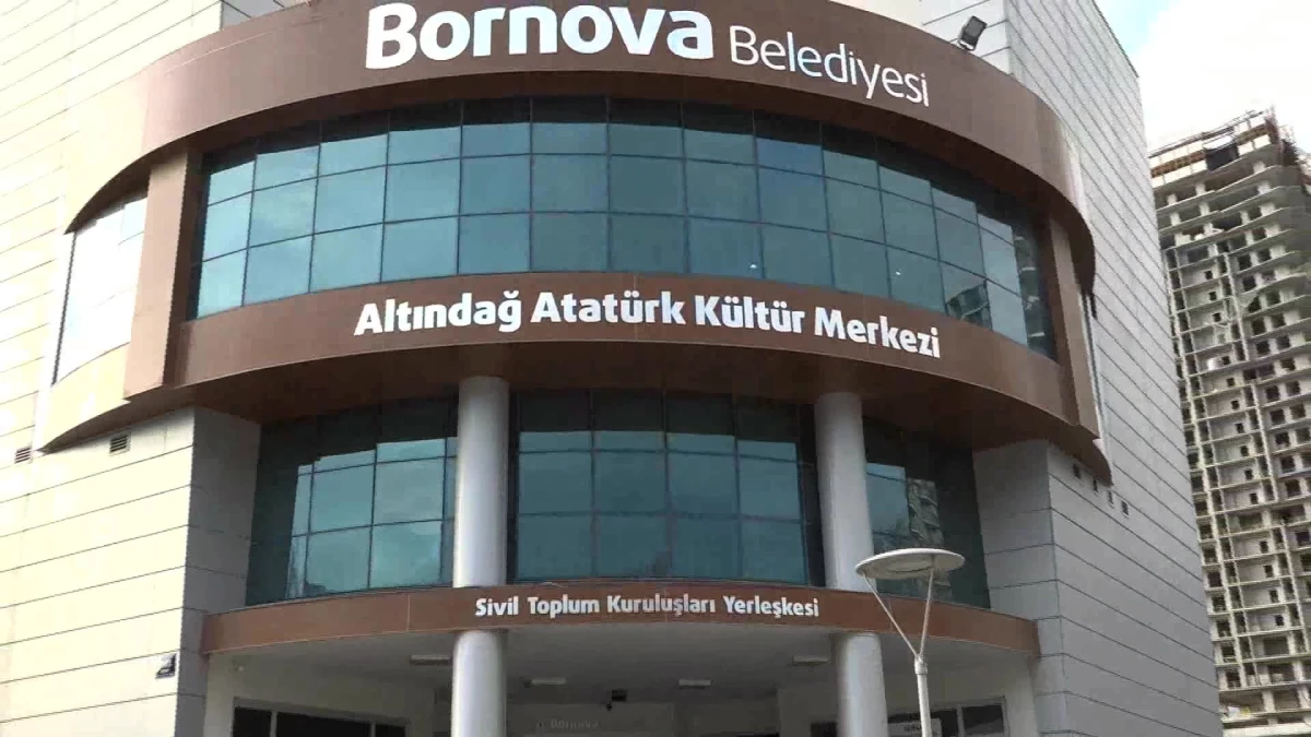 Bornova Belediyesi Altındağ Atatürk Kültür Merkezi Sivil Toplum Kuruluşları Yerleşkesi, 2023 Yılında da STK\'ların Evi Olmaya Devam Ediyor