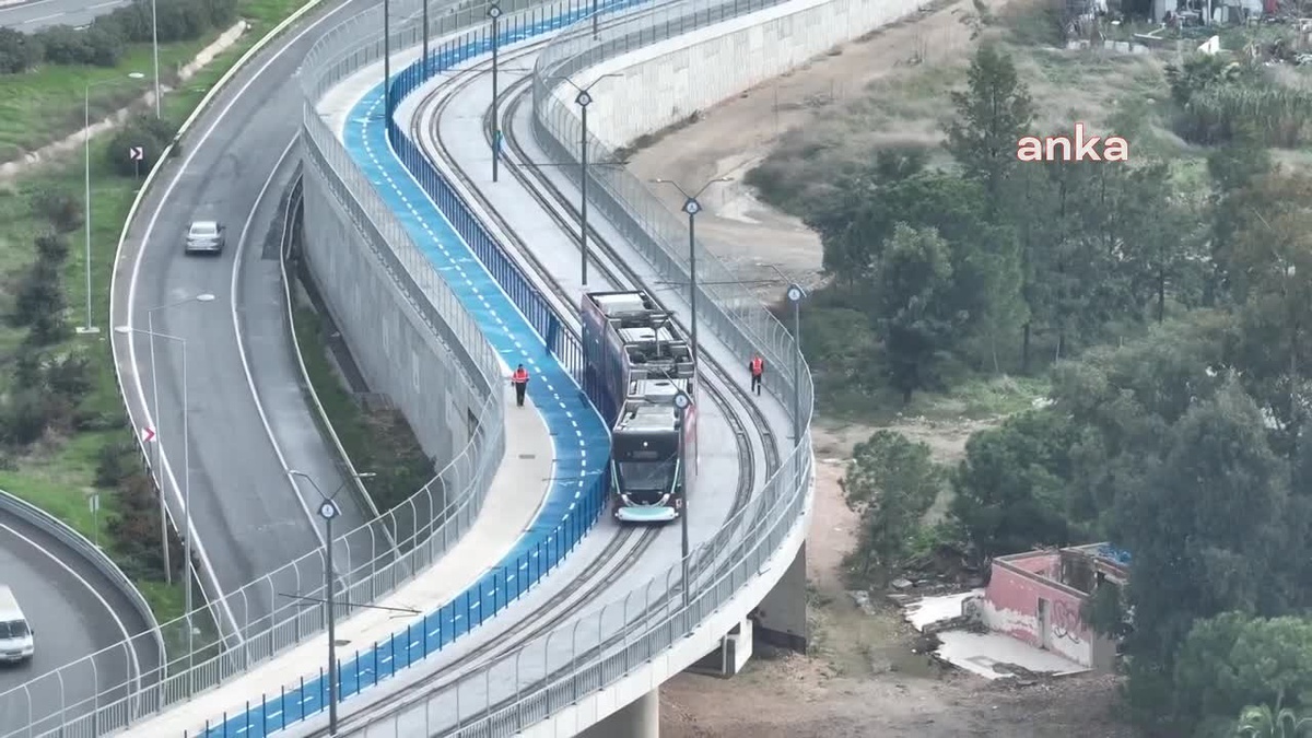 İzmir Büyükşehir Belediyesi, Çiğli Tramvayı\'nı hizmete açıyor