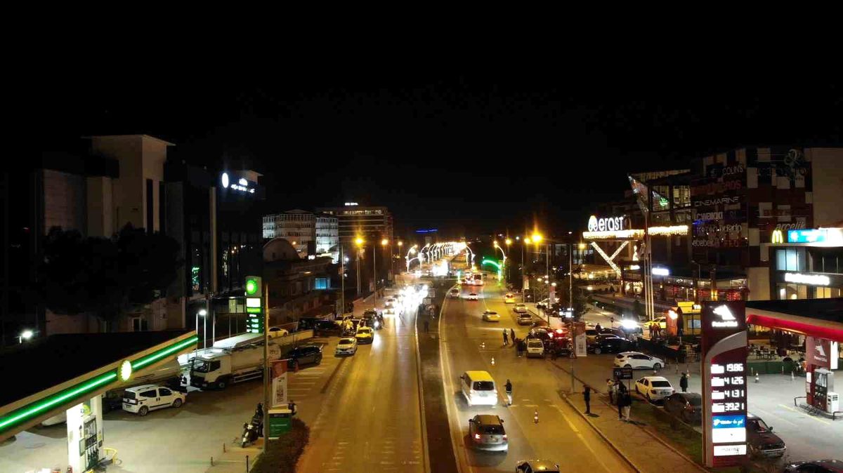 Edirne\'de yapılan denetimde 2 ruhsatsız silah ele geçirildi