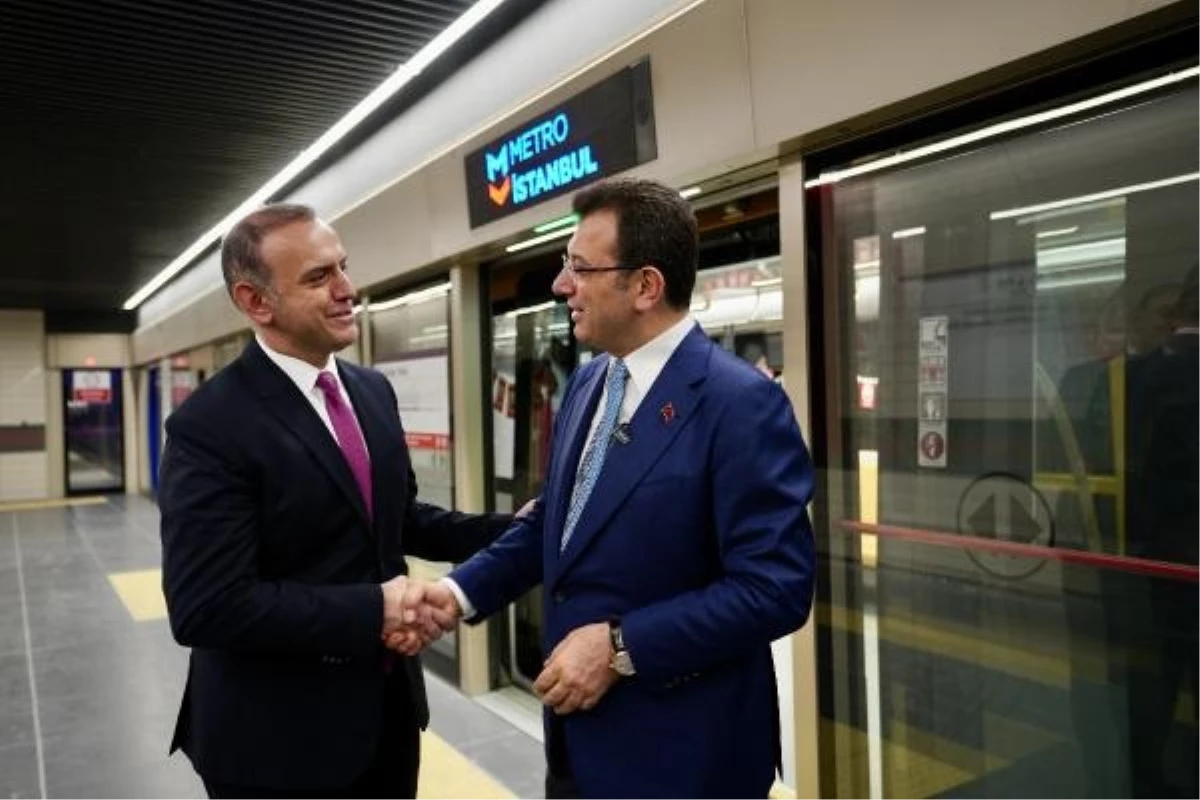 İstanbul Büyükşehir Belediye Başkanı Ekrem İmamoğlu, Çekmeköy-Sancaktepe-Sultanbeyli metro hattının test sürüşüne katıldı