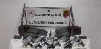 Gaziantep'te 30 tüfek ve 18 ses tabancası ele geçirildi, 1 şüpheli gözaltına alındı