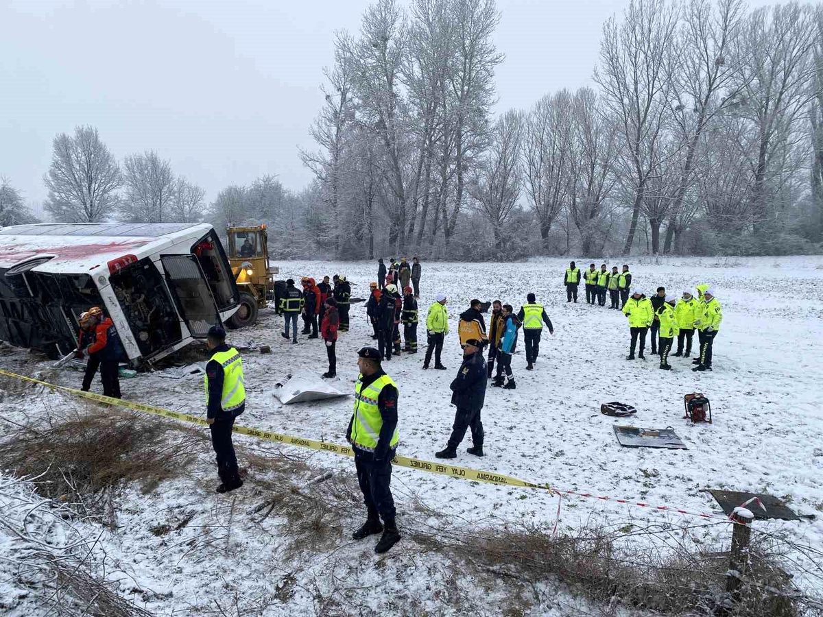 Kastamonu\'da Otobüs Kazası: 6 Ölü, 33 Yaralı