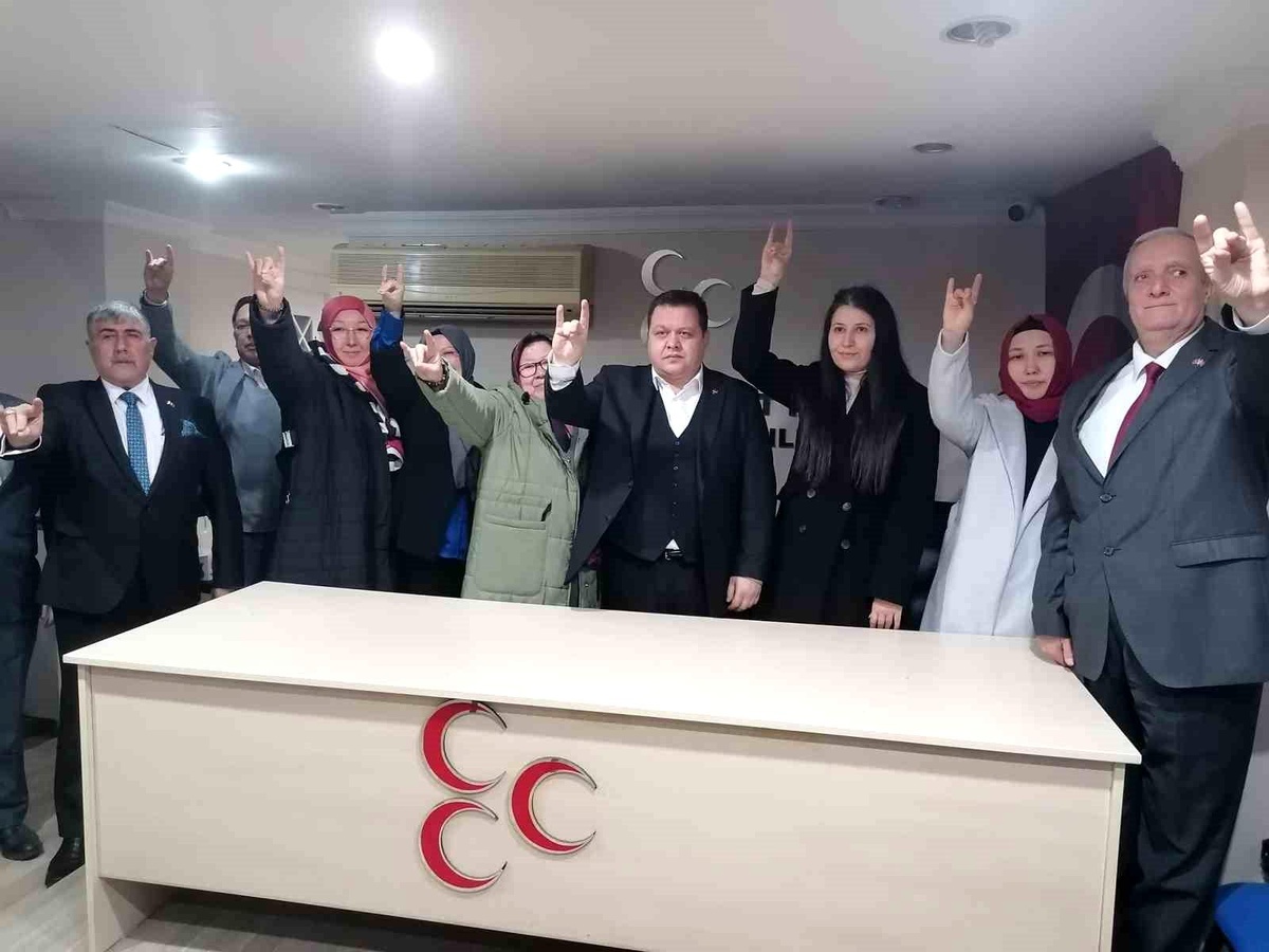MHP Salihli İlçe Teşkilatı KAÇEP Başkanlığına Esra Temel atandı