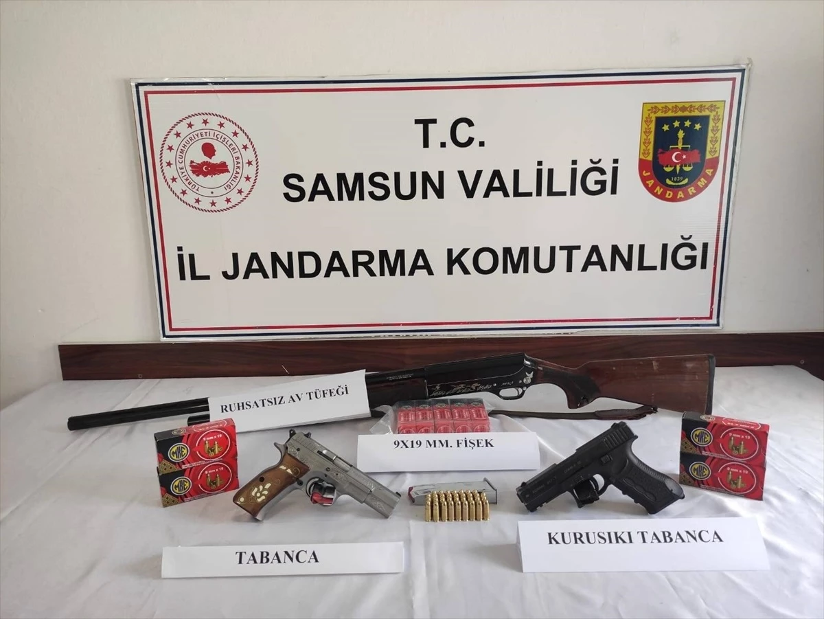 Samsun\'da Ruhsatsız Silah ve Mermi Operasyonu: 3 Gözaltı