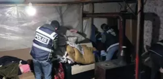 Osmaniye'de şemsiyeyle hırsızlık yapan kardeşler tutuklandı