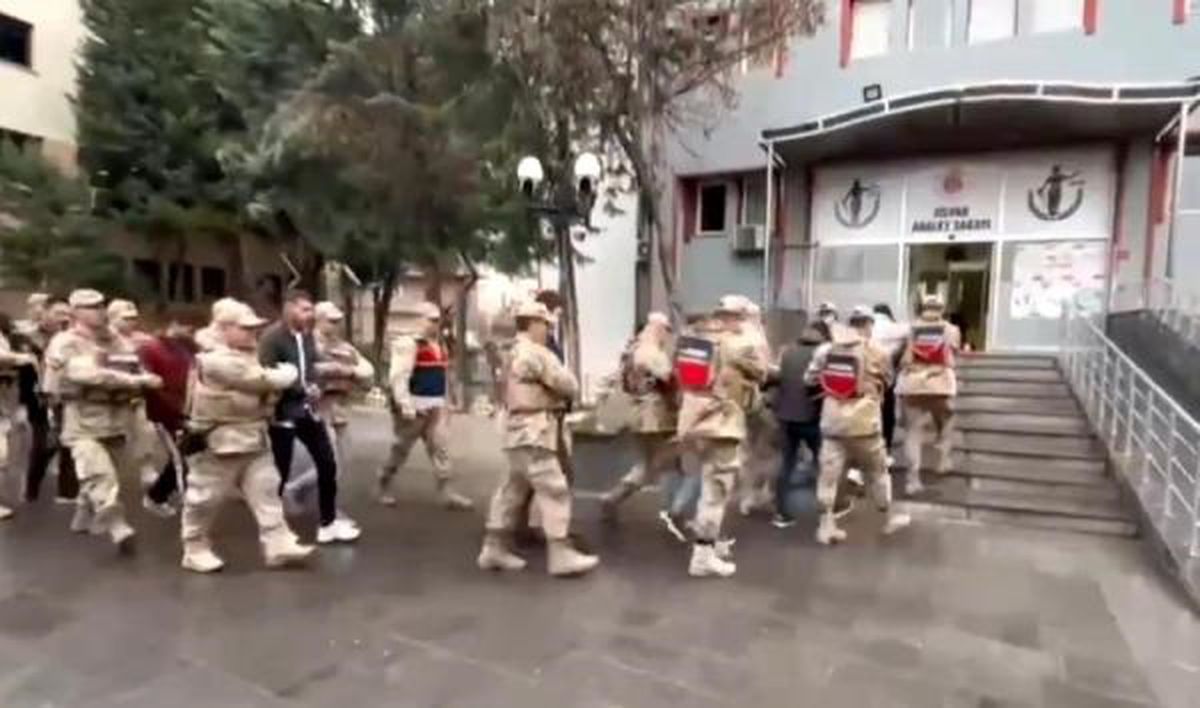 İçişleri Bakanı: \'Sibergöz-19\' Operasyonunda 33 Şüpheli Yakalandı
