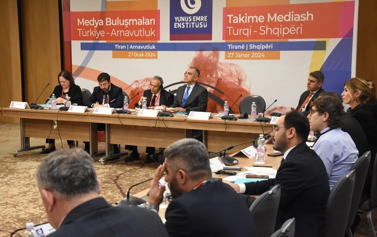 Arnavutluk-Türkiye Medya Forumu Tiran\'da düzenlendi
