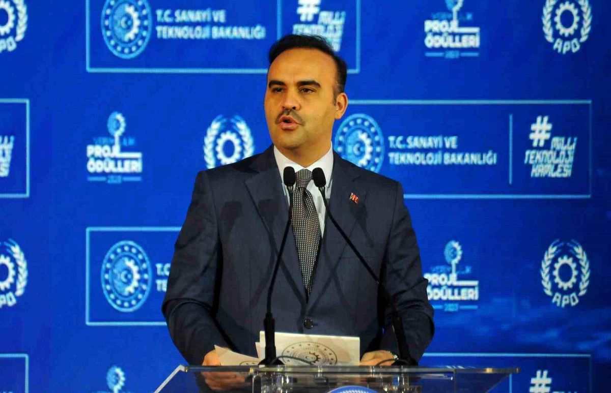 Sanayi ve Teknoloji Bakanı Mehmet Fatih Kacır, Yeşil Sanayi Projesi\'ni açıkladı