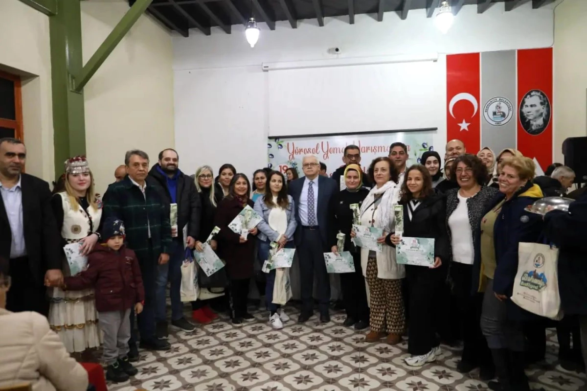 Burhaniye\'de Zeytinyağı Hasat Festivali\'nde Ödüllü Yöresel Yemek Yarışması Düzenlendi