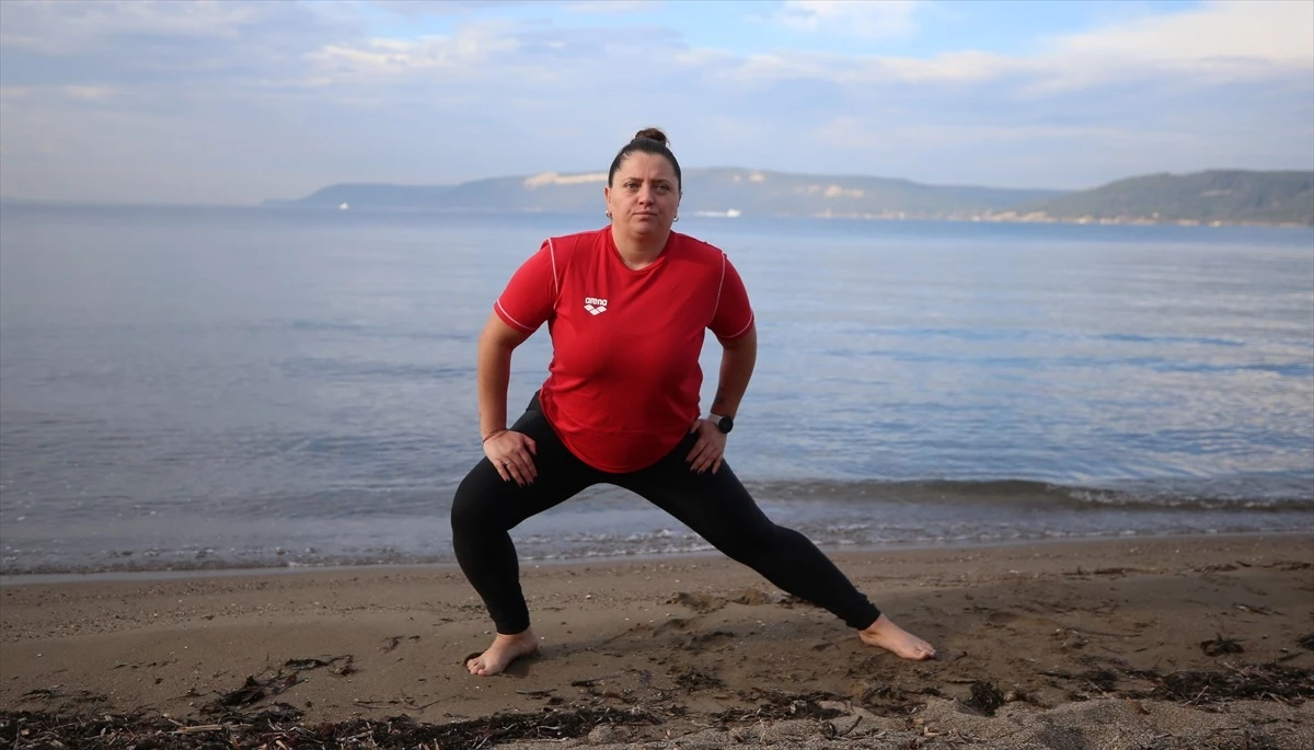 Çanakkaleli Yüzücü Melisa Uluarslan, Manş Denizi\'ni Geçmeyi Hedefliyor