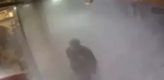 Bitlis'te Kar Kütlesi Altında Kalmaktan Son Anda Kurtuldu