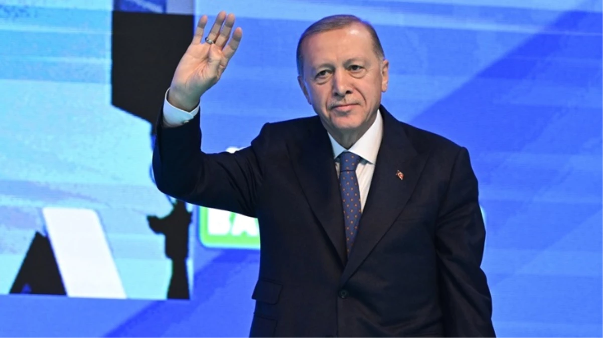 Cumhurbaşkanı Erdoğan, AK Parti\'nin İzmir ilçe adaylarını açıkladı
