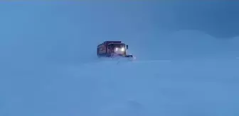 Siirt ve Şırnak'ta Kar Yağışı Nedeniyle Yollar Kapandı