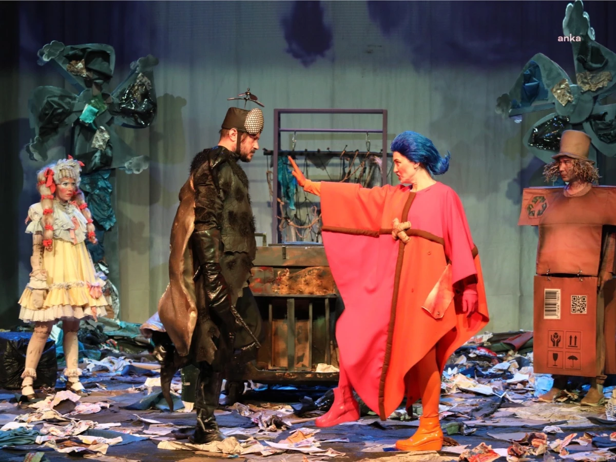 İBB Şehir Tiyatroları, \'Çöpsüz Dünya\' adlı çocuk oyununu sahneleyecek