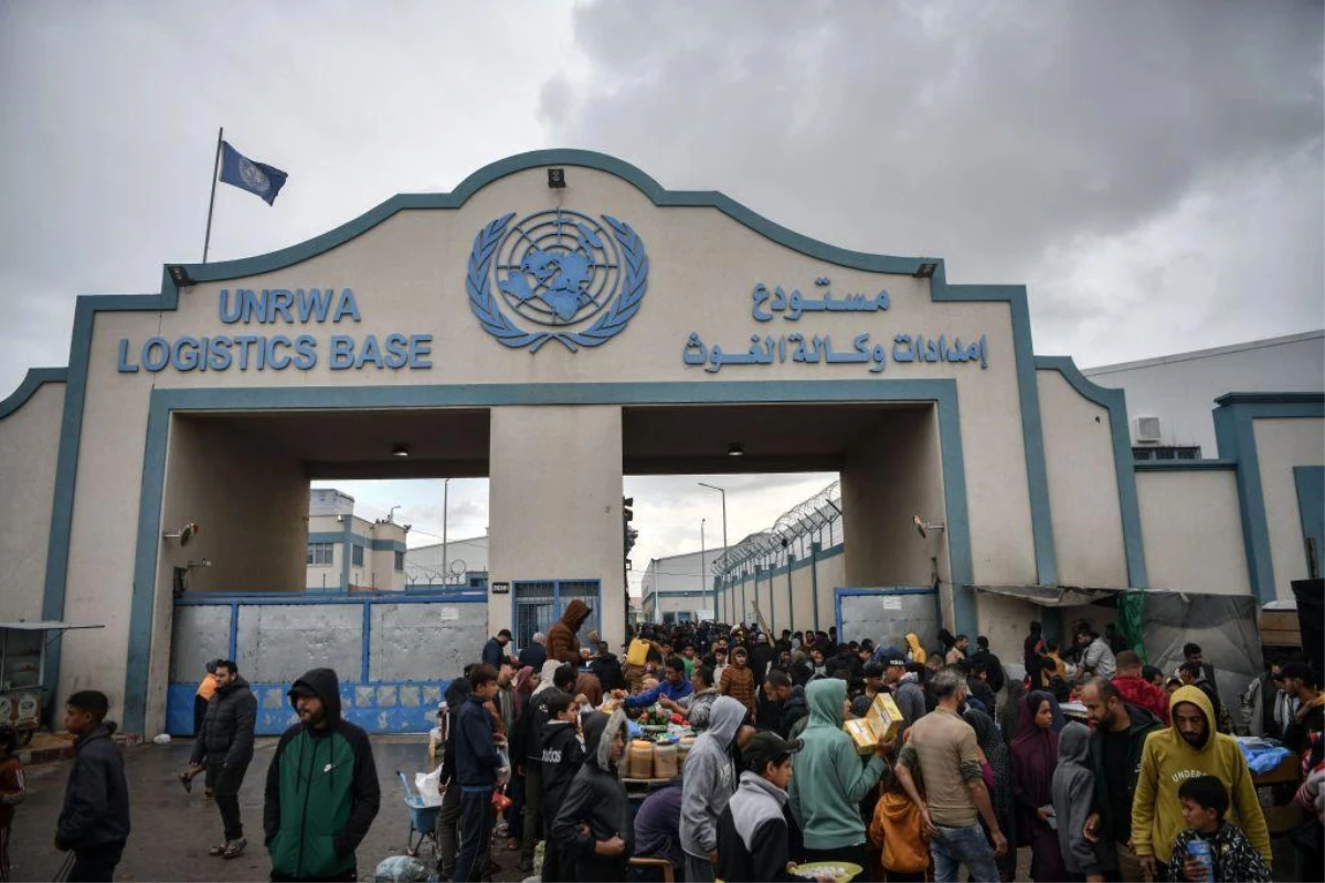 İngiltere, UNRWA\'ya fon yardımını kesen son ülke oldu
