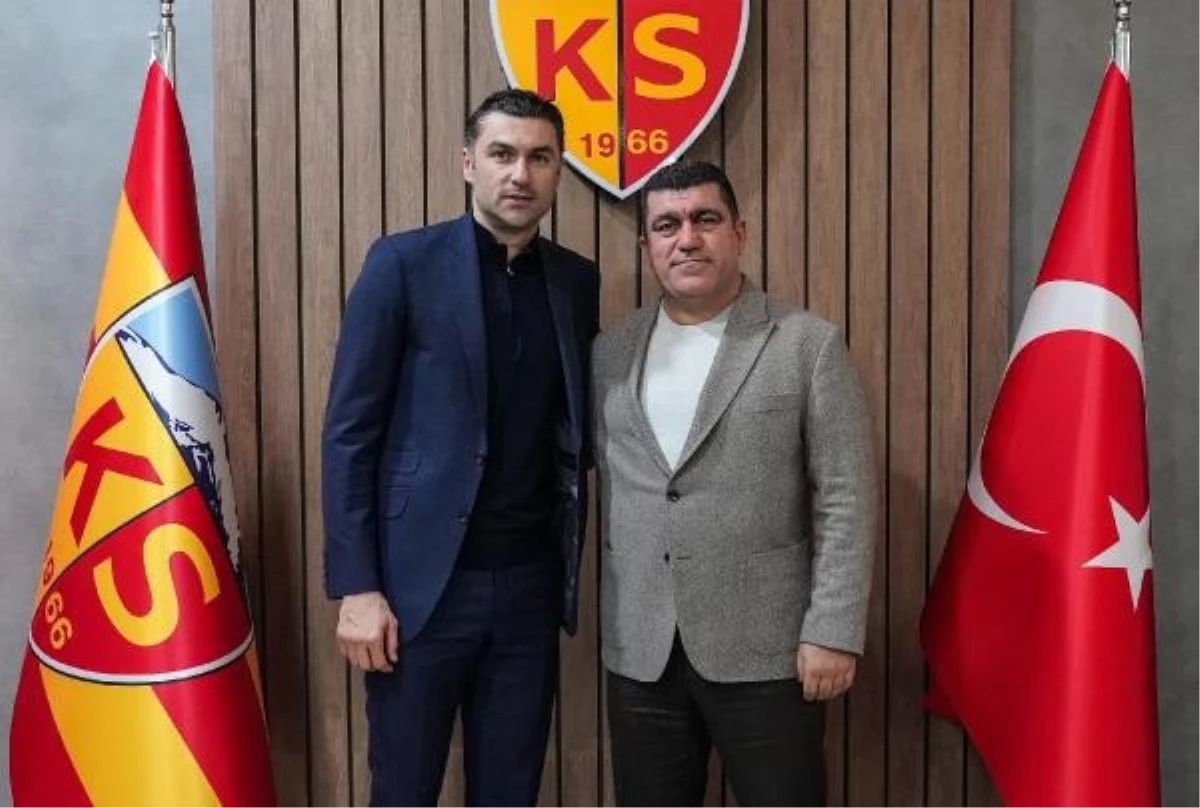 Kayserispor, Burak Yılmaz ile 2.5 yıllık sözleşme imzaladı
